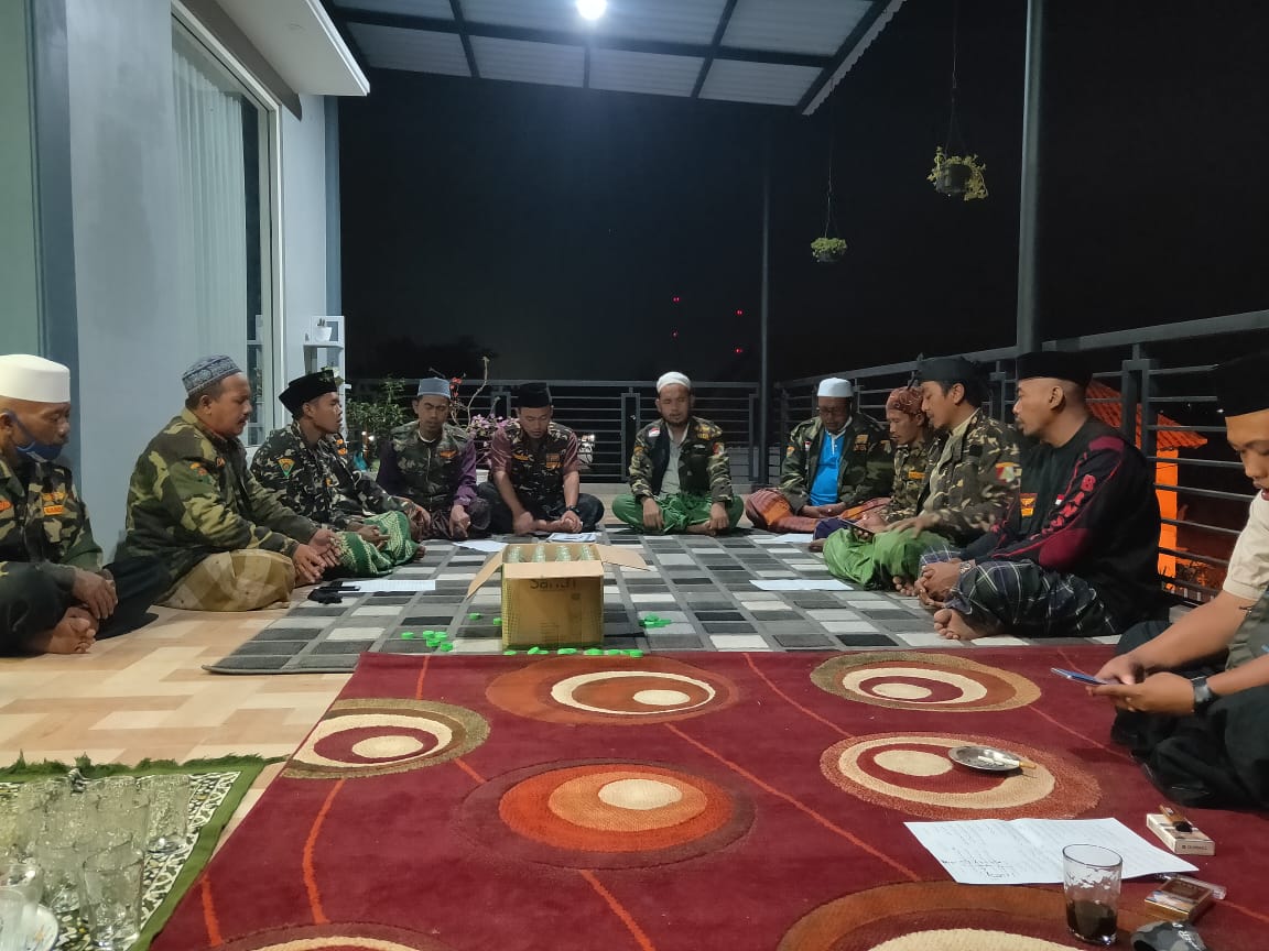 Melalui Istighosah Rutin, Banser D-12 Sidogiri Merapatkan Barisan