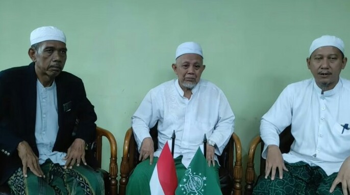 Azan dengan Hayya Alal Jihad itu Bid’ah Sayyi’ah & Melecehkan Islam
