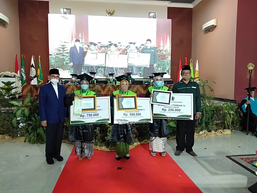 ISNU Kab. Pasuruan Beri Penghargaan Para Wisudawan Terbaik STAI Salahuddin