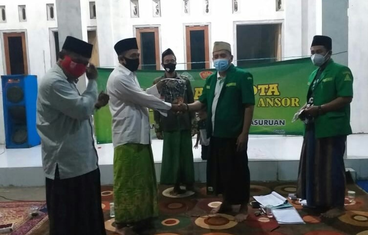 Dino Warno Pimpin Ansor Plososari Grati