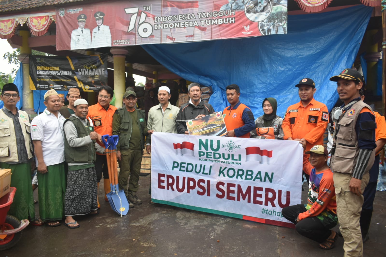 Tahap II, PCNU Kab. Pasuruan Salurkan Donasi untuk Korban Erupsi Semeru