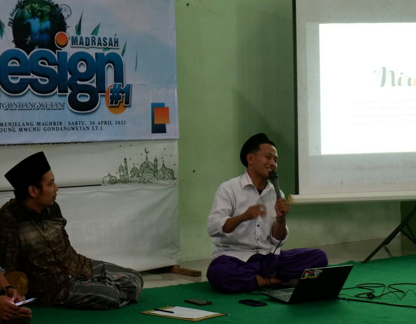 Tips Khusus Bagi Desainer Grafis Pemula ala LTN MWCNU Gondangwetan