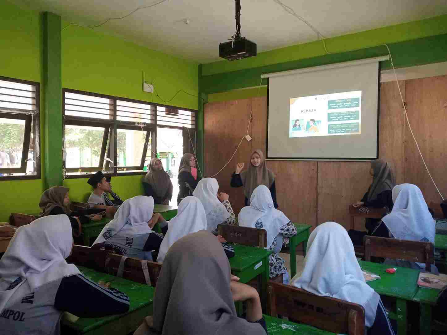 Cegah Pernikahan Usia Anak, Mahasiswa UNU STAIS Pasuruan Gelar Sosialisasi