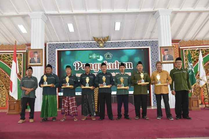 ISNU Award 2023, Rekognisi Mantan Ketua PAC, Penulis, hingga MWCNU Terbaik Pasuruan