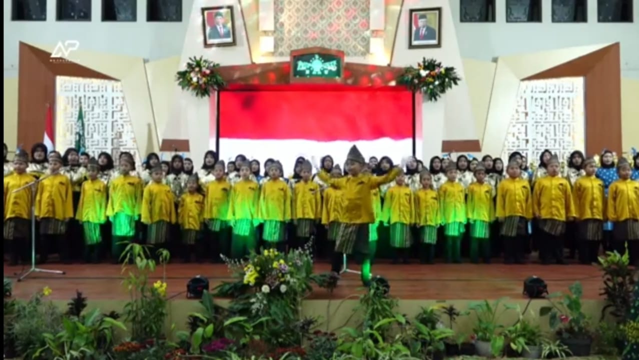Semarak Heroik Warnai Penutupan Hari Santri 2023 Ma’arif NU Pasuruan