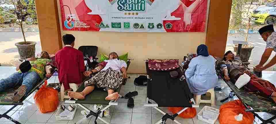 Peduli Kesehatan Warga, MWCNU Kejayan Gelar Donor Darah