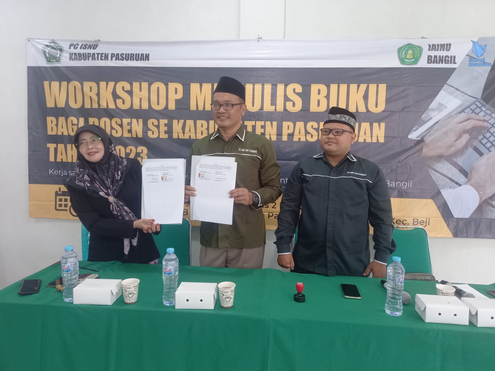 Tekankan Komitmen Menulis ISNU Pasuruan MoU dengan IAINU Bangil
