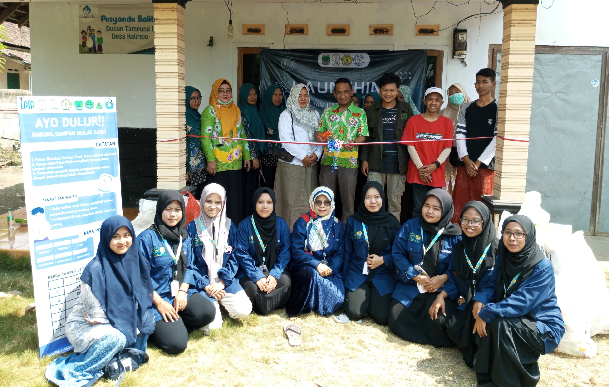 Wujud Lingkungan Bersih, Mahasiswa UNU STAI Salahuddin Pasuruan Launcing Bank Sampah