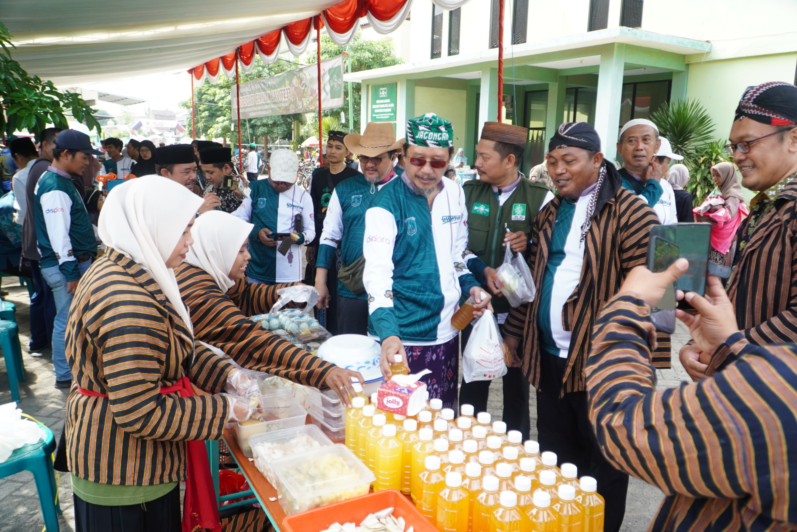 ISNU Pasuruan Galakkan Sosialisasi Serifikasi Halal Pada Festival Jajanan Tradisional