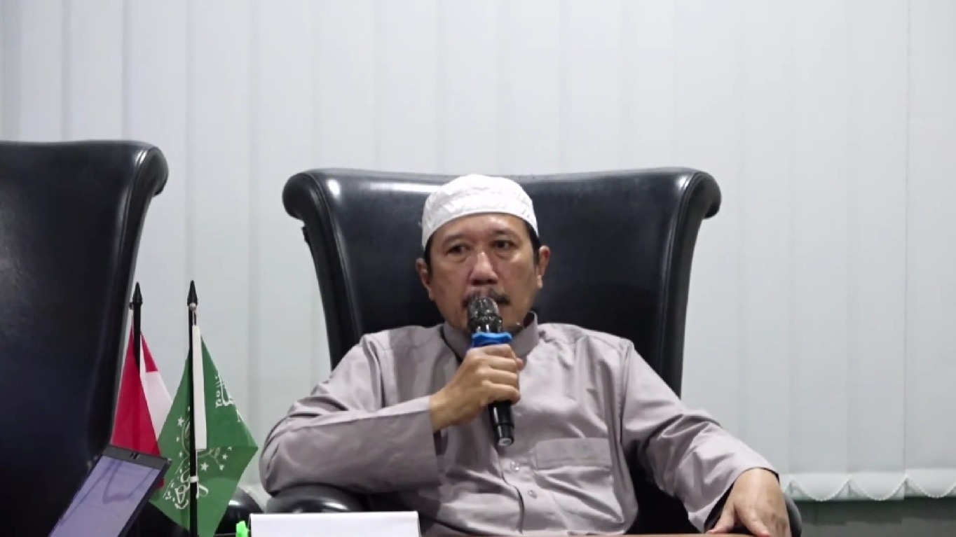 KH Imron Mutamakkin: Ilmu Falak Penting untuk Menentukan Arah Kiblat dan Waktu Shalat