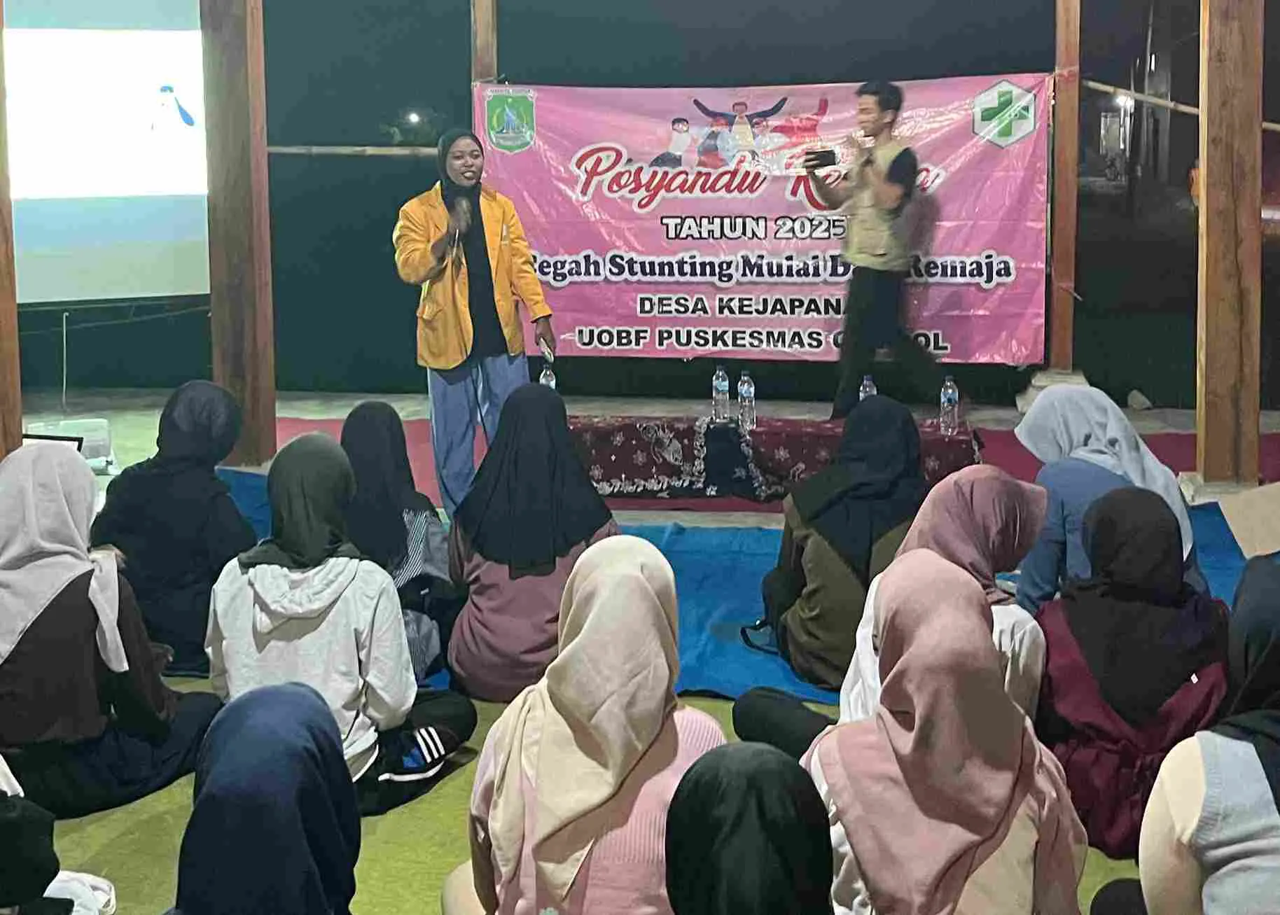 Di Camping Fun Remaja, Mahasiswa UNU Pasuruan Bicara Bahaya Pernikahan Usia Anak