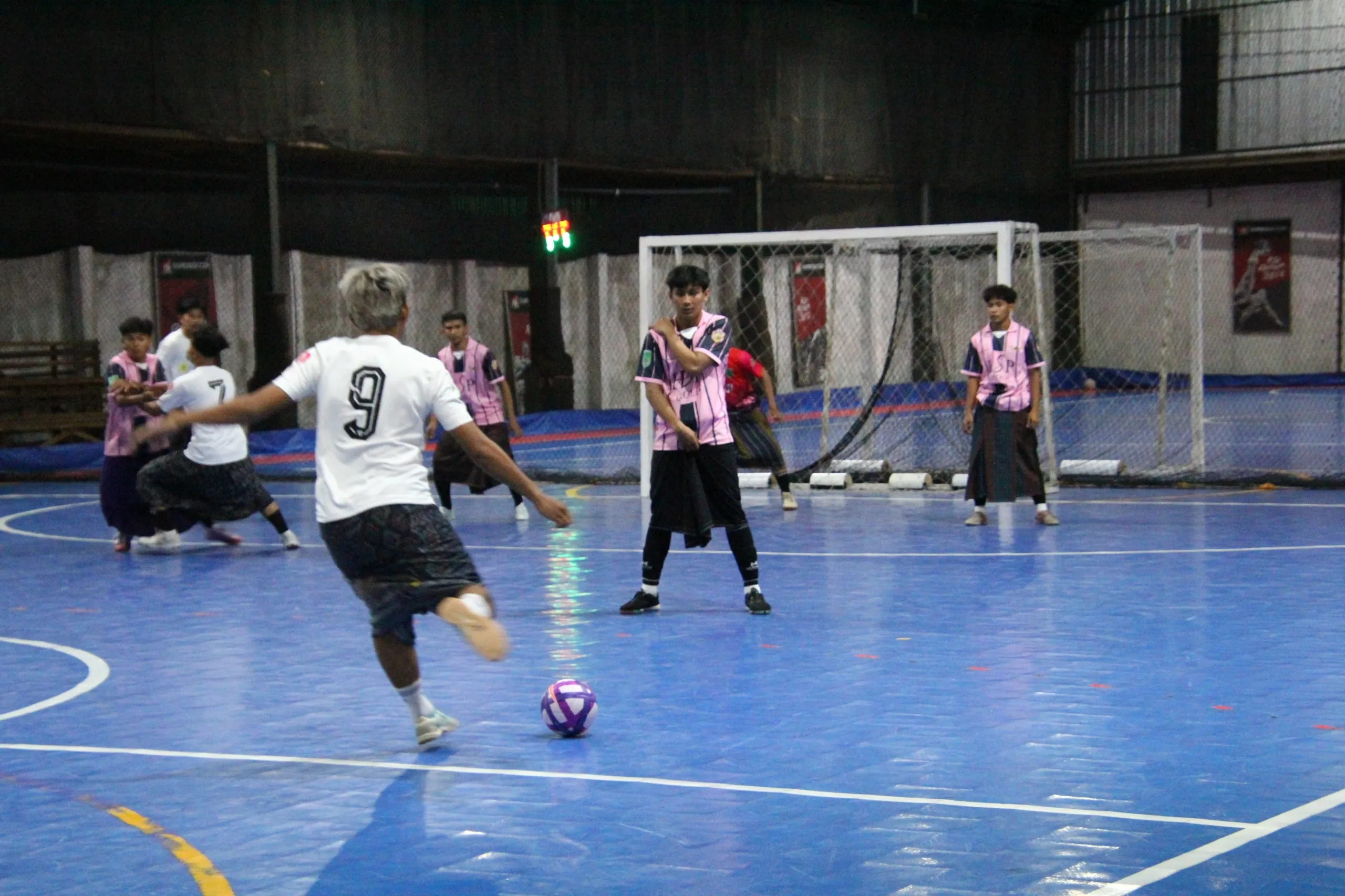 Futsal Sarungan Warnai Hari Santri di Pasuruan, Berikut Juaranya