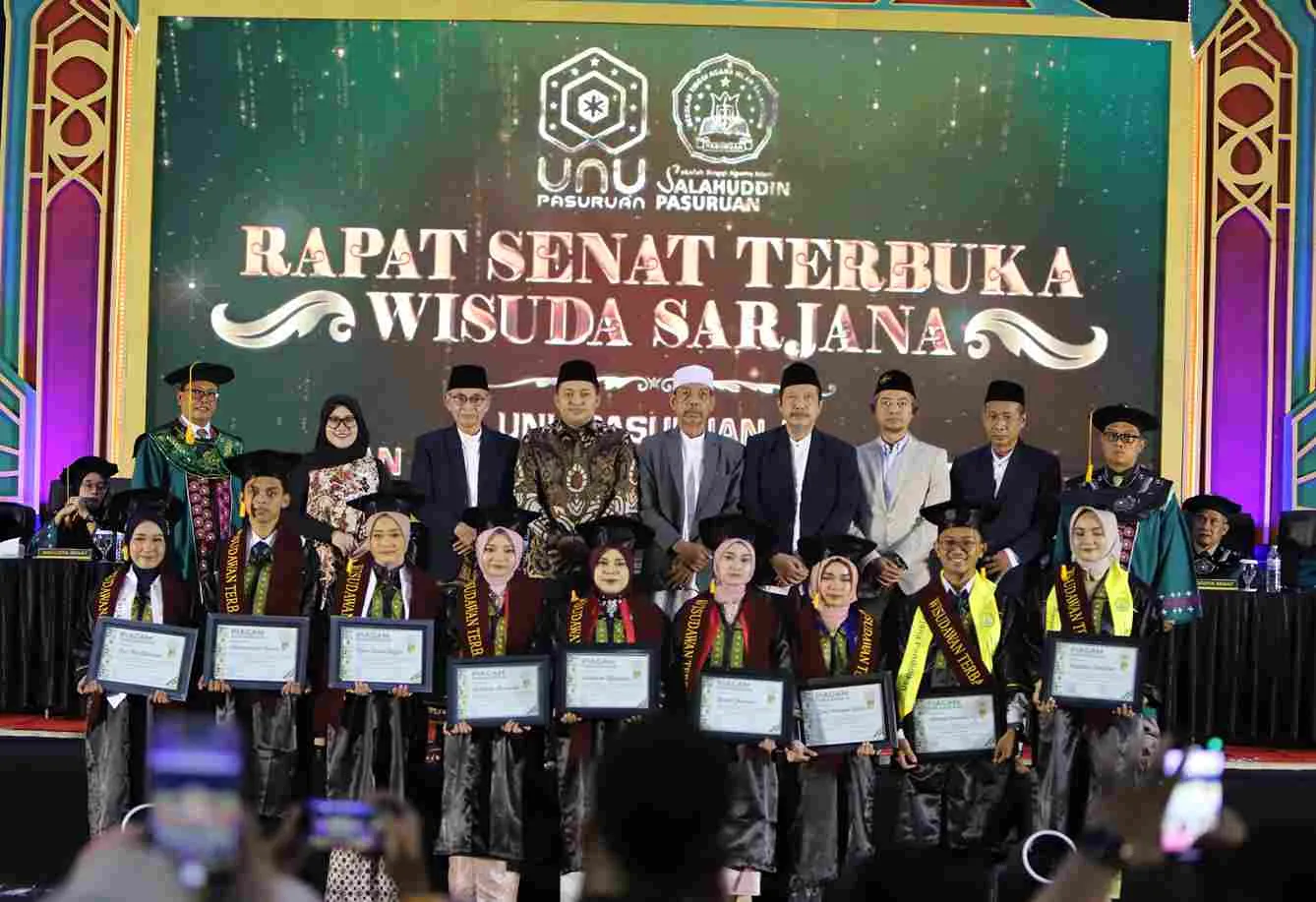 Belajar dari Para Wisudawan Berprestasi STAI Salahuddin dan UNU Pasuruan