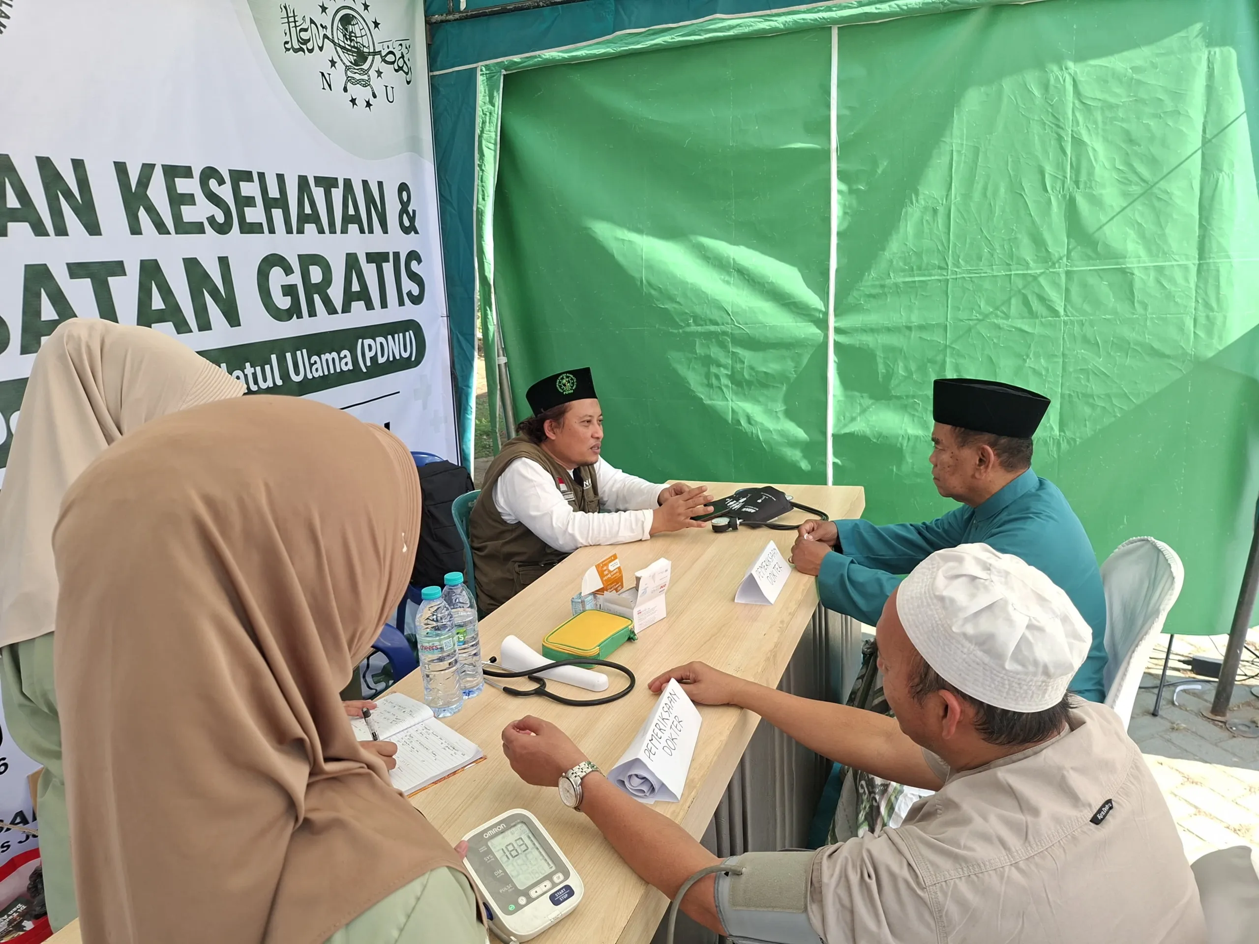 LKNU Pasuruan Buka Posko Kesehatan untuk Muktamirin di Muktamar NU ke-35
